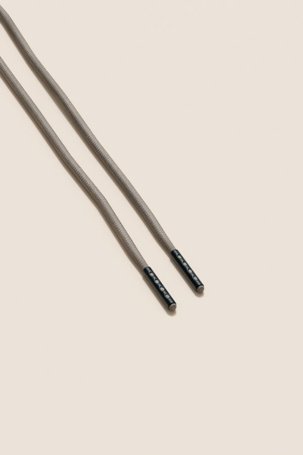 Kleman PASTANI - Graphite Grey