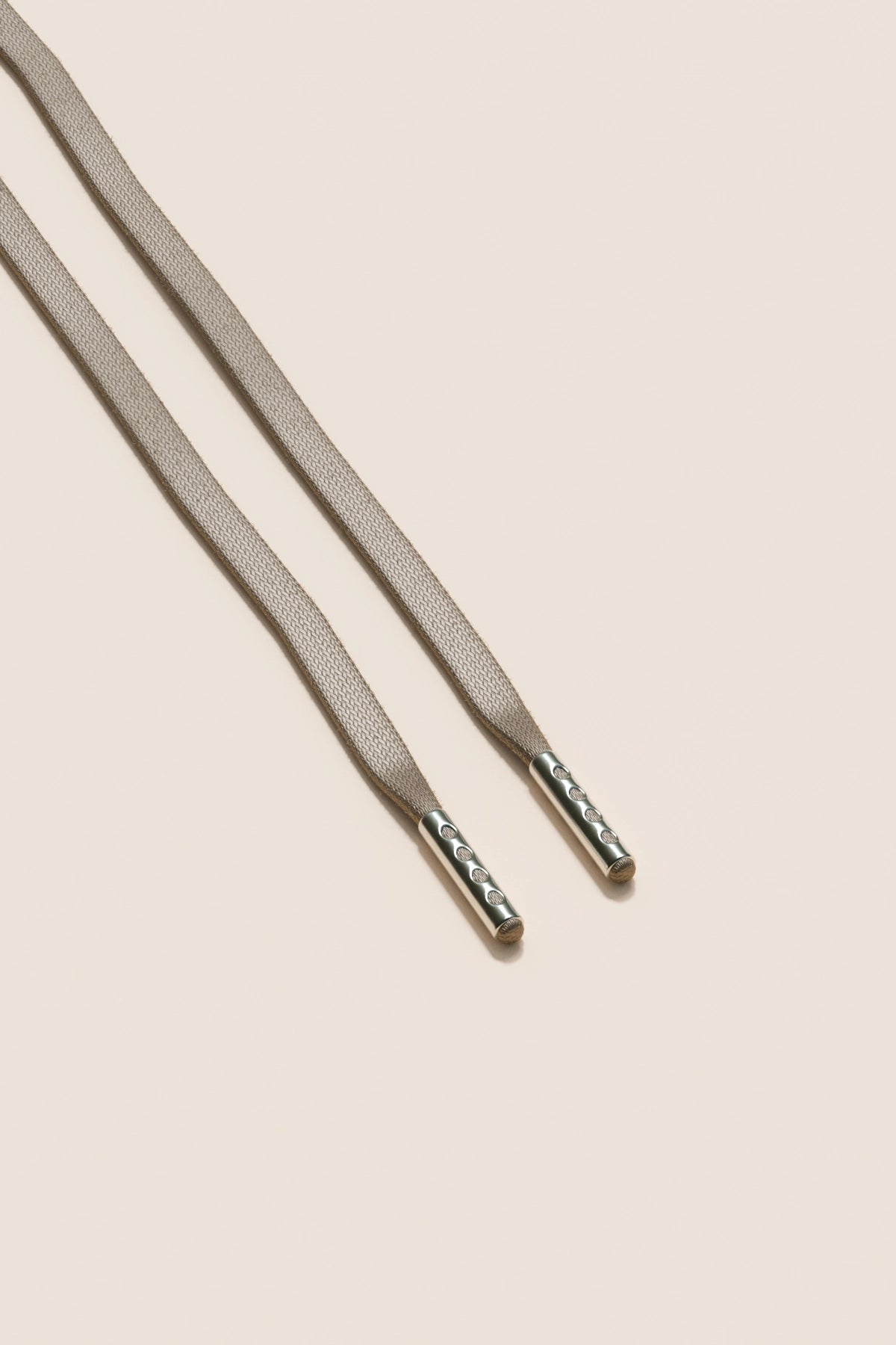 Senkels Graphite Grey 3mm Flat Waxed Shoelaces with Nickel Aglets