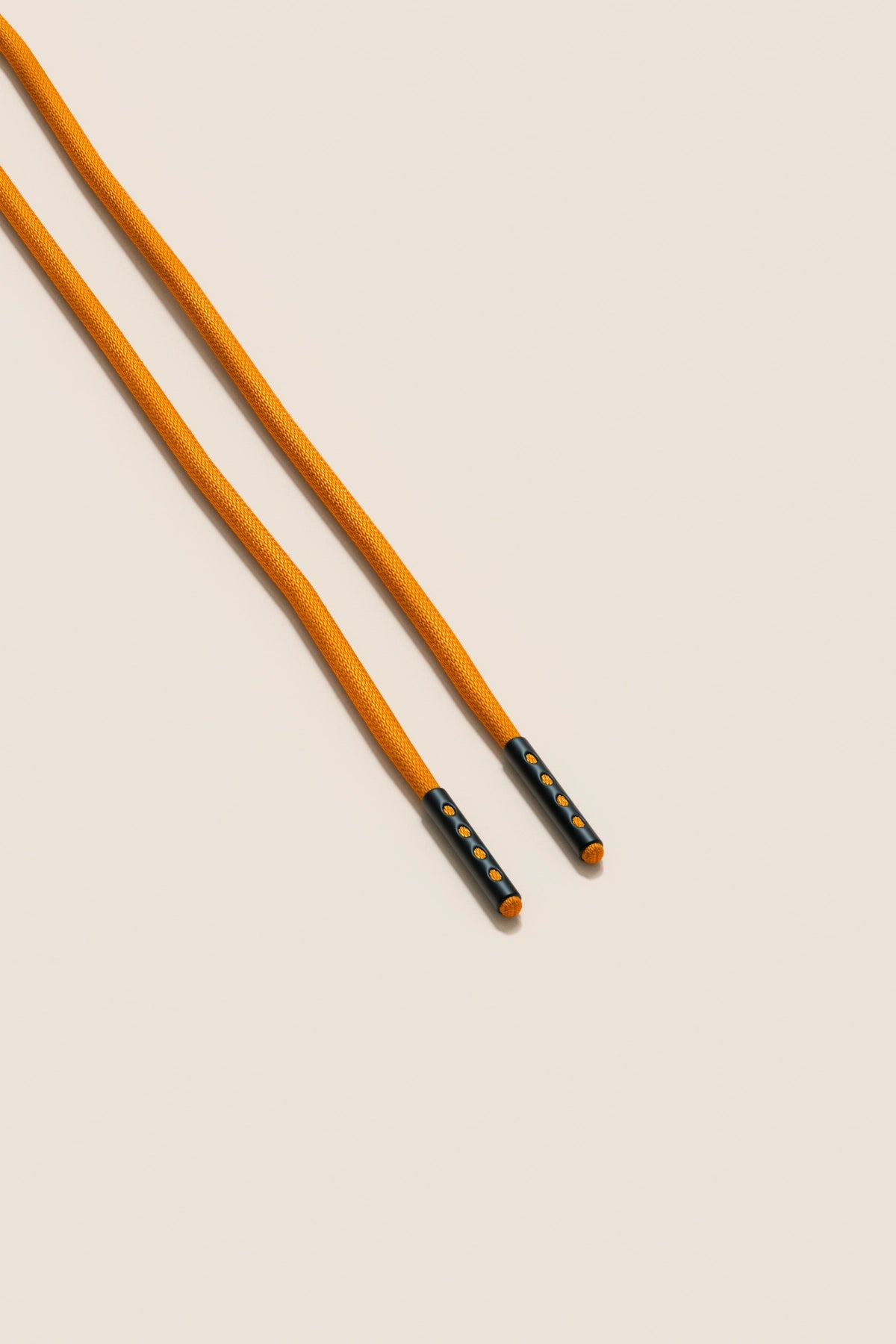 Senkels Buckthorn 2.5mm Round Waxed Shoelaces with Black Matte Aglets