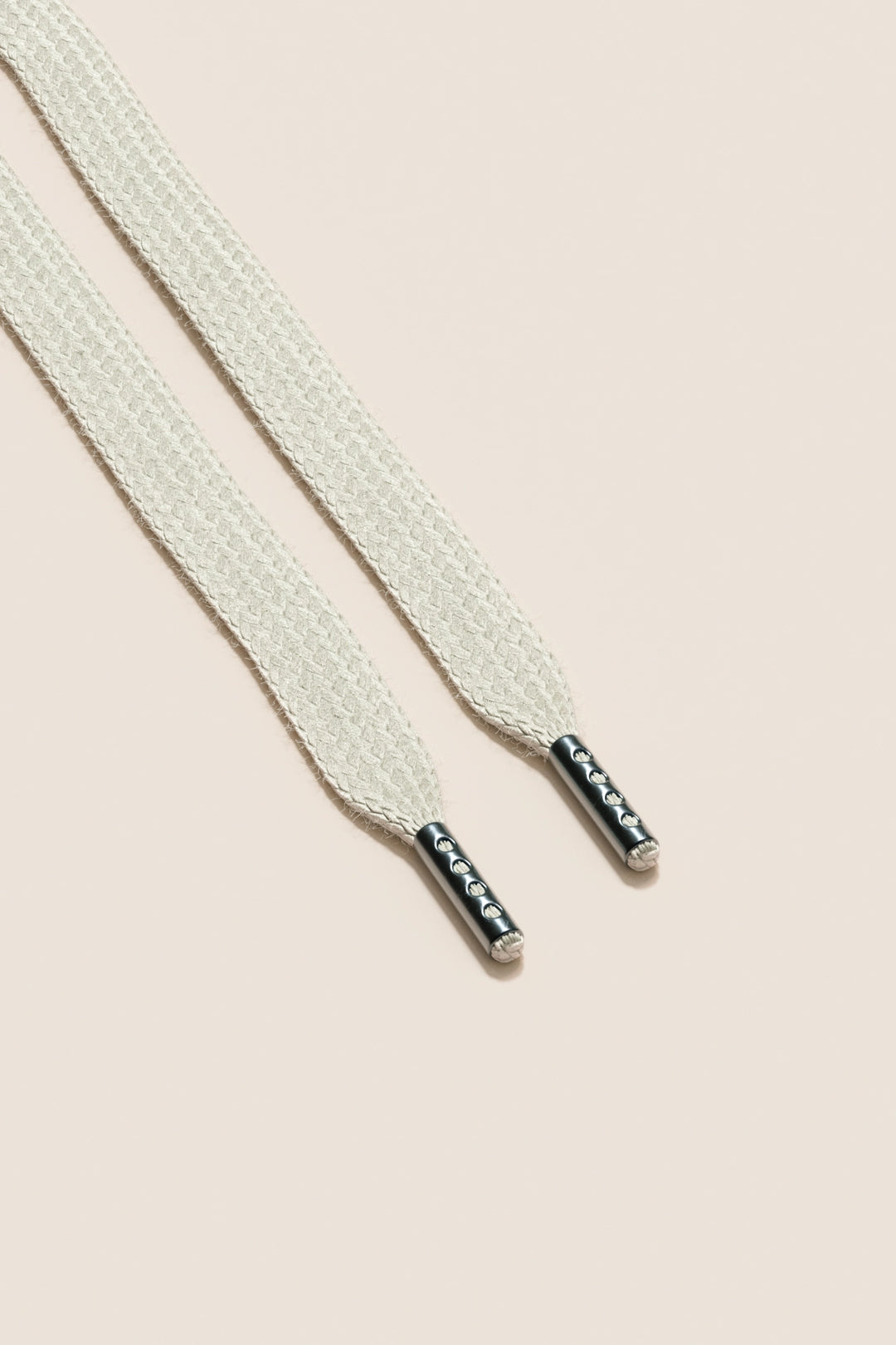 Senkels Off White Sneaker Shoelaces with Black Nickel Aglets